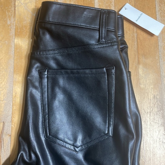 NWT Abercrombie and Fitch vegan leather pants - Picture 4 of 11